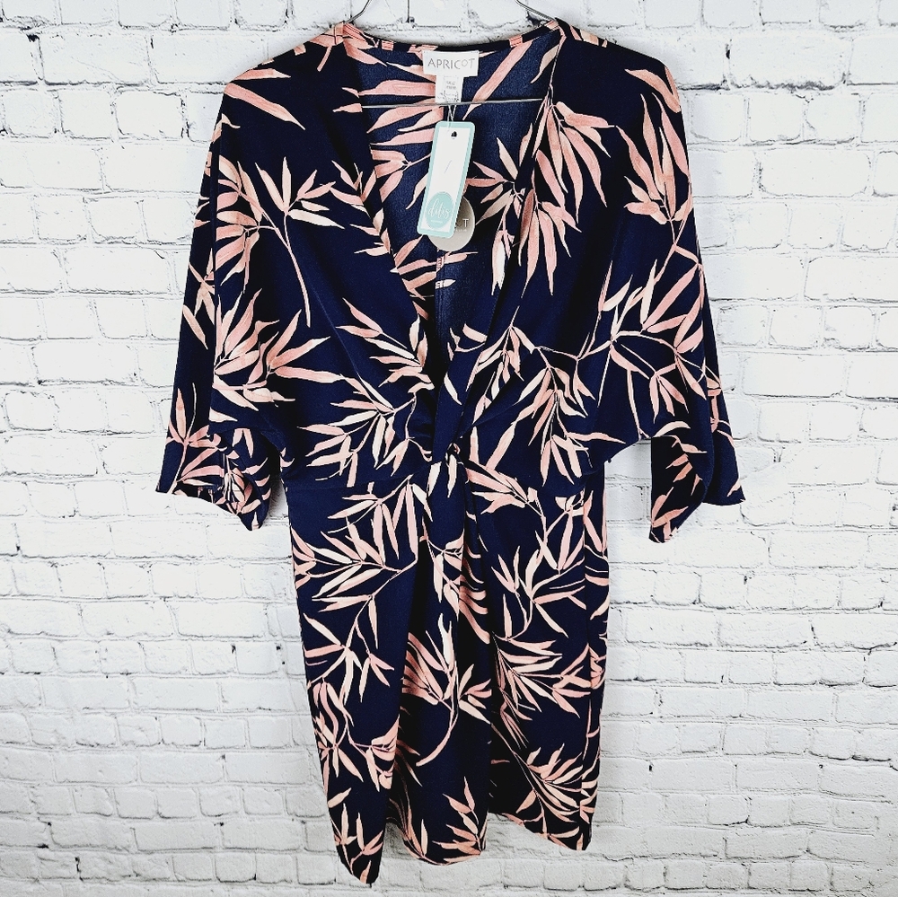 APRICOT | dolman sleeve leaf print kimono dress